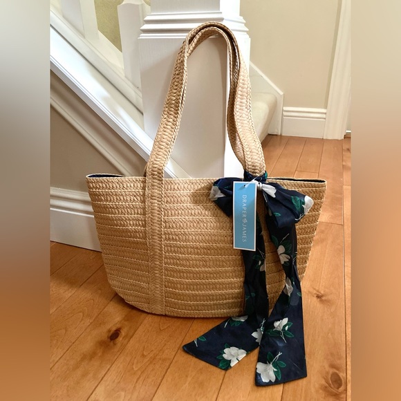 NWT Draper James Straw Bag with Floral Scarf Coastal - Picture 2 of 8